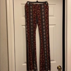 Tilly’s Floral Flare Pants